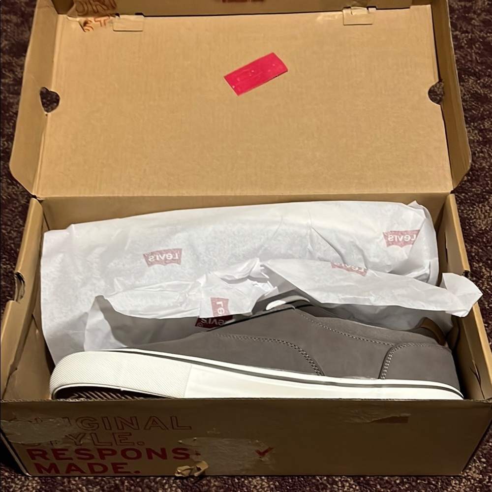 NWT Levi's Men's Gray Sneakers